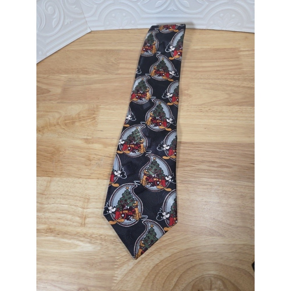 Mickey Unlimited Disney Mens Necktie Tie Christmas Tree Pluto Holiday